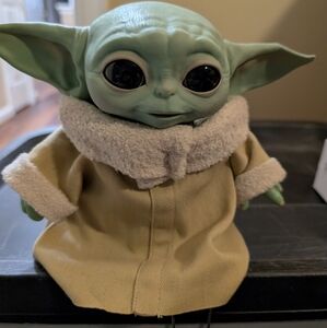 The Child (Baby Yoda) Animatronic